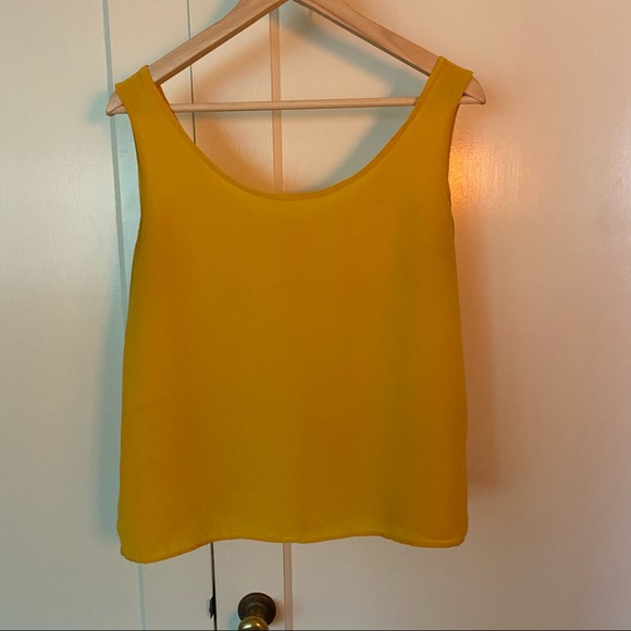 1980’s 100% Silk Tank Size Large bright Yellow 🌼 - Picture 5 of 5